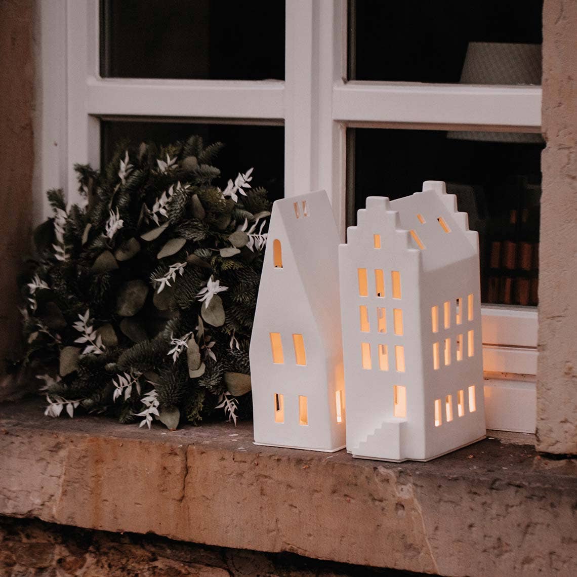 Räder Pointed Roof Village House Tea Light Holder