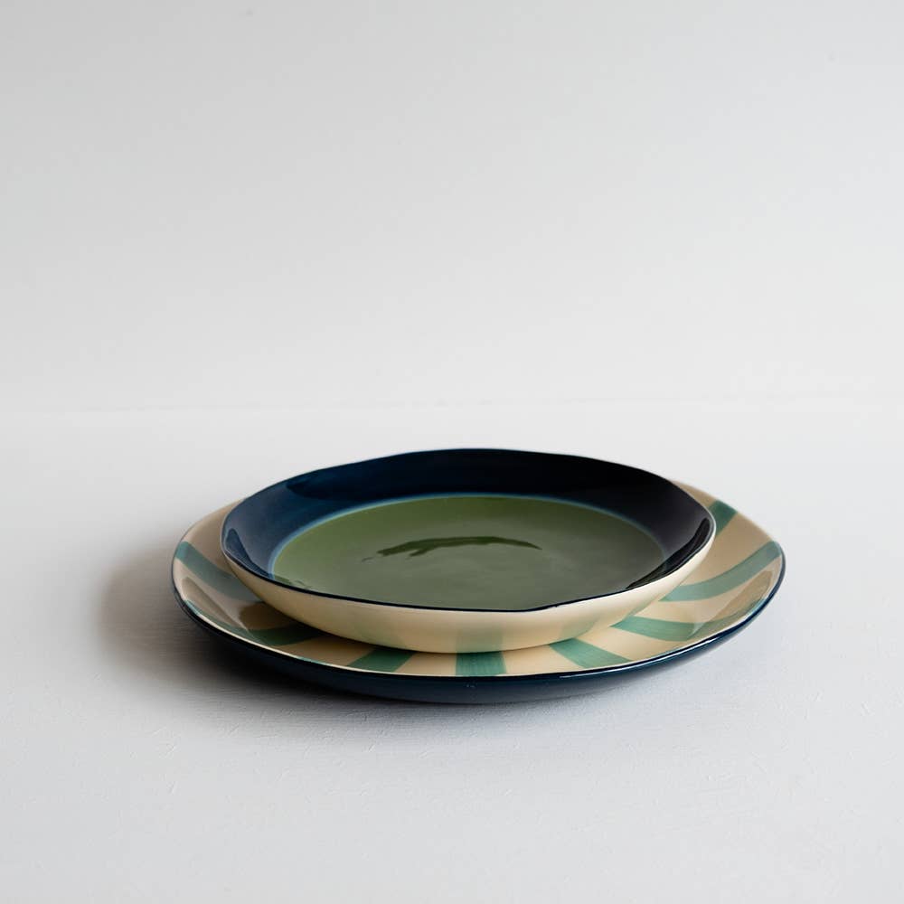 Musango Supper Plate in Candy Stripe