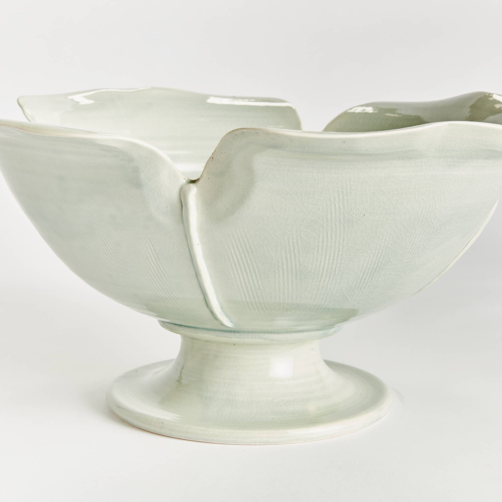 Napa Home & Garden Petalo Decorative Footed Bowl