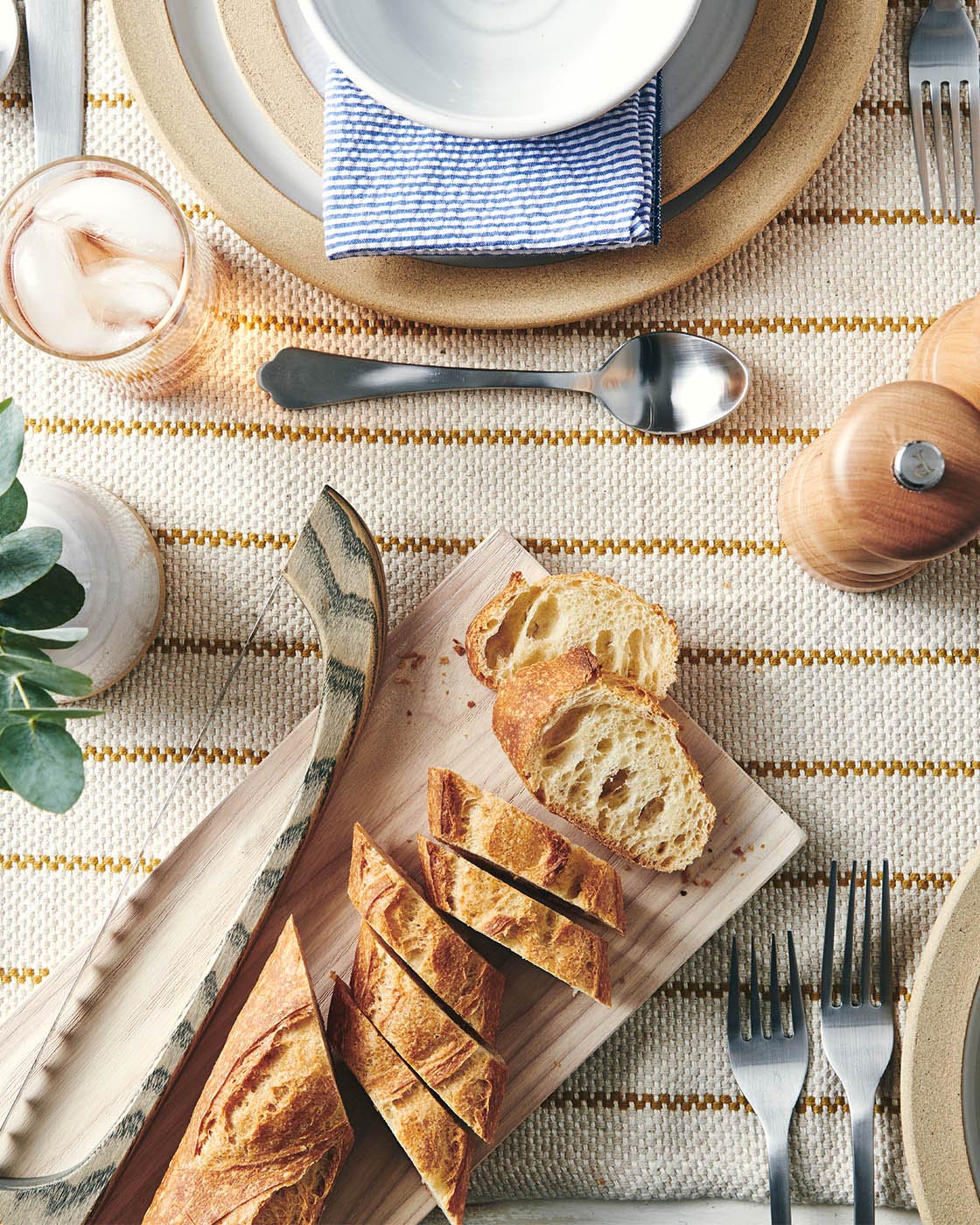Pantry Bread Bow